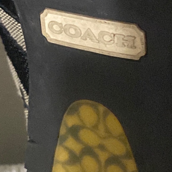 Coach🖤Leatherware Logo Sneakers+🎀Wristlet+🔑chains - Picture 12 of 17